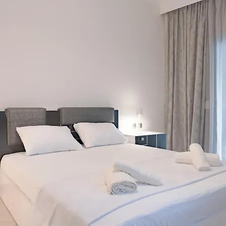 2 Bedroom Tesalónica