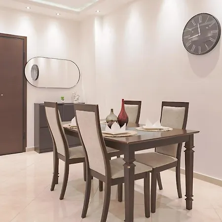 2 Bedroom